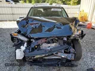 ✅ 2024 Hyundai Venue SEL • VIN: KMHRC8A3XRU329358 • Lot: 69918474. Listed on Copart with 1,021 mi. Free auction sales archive from the USA and detailed vehicle history report at DreamBid. Image 5.