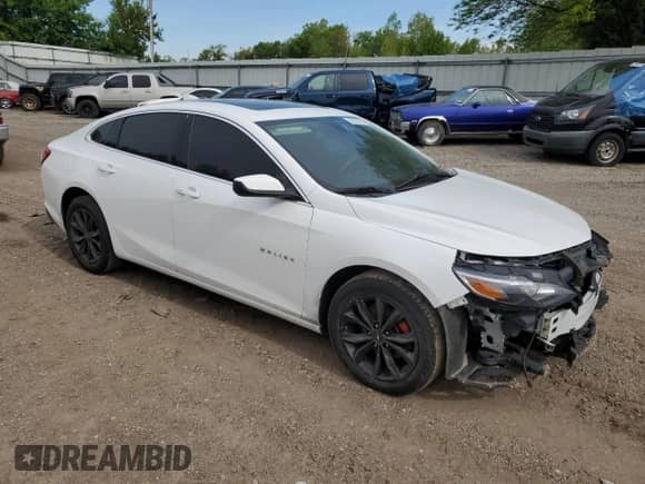 2021 Chevrolet Malibu LT z VIN 1G1ZD5ST5MF044278, wystawiony jako Copart lot #58300535 z przebiegiem 118 358 mil mil oraz Nie do naprawy • Non repairable. Historia ofert i sprzedaży dostępna na DreamBid. Obrazek 4.
