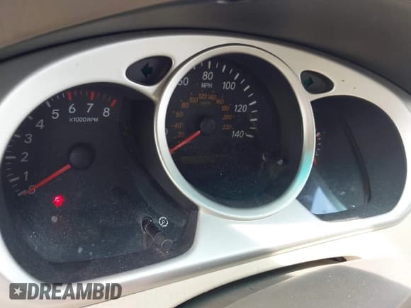 ✅ 2005 Toyota Highlander • VIN: JTEGP21A550080749 • Lot: 43295588. Wystawiony na IAAI z przebiegiem Nie podano. Bezpłatny archiwum sprzedaży aukcyjnych z USA i szczegółowy raport historii pojazdu na DreamBid. Zdjęcie 7.