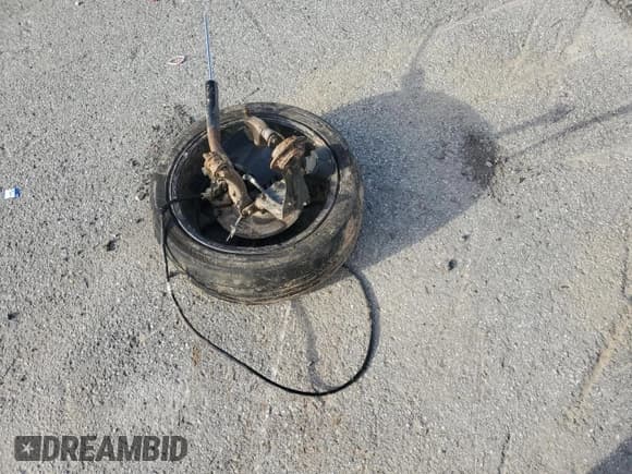 ✅ 2013 Ford Escape Titanium • VIN: 1FMCU0J90DUB12855 • Lot: 90996865. Listed on Copart with 141,517 mi. Free auction sales archive from the USA and detailed vehicle history report at DreamBid. Image 13.