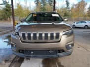 ✅ 2019 Jeep Cherokee Latitude Plus • VIN: 1C4PJMLXXKD394260 • Lot: 43667606. Listed on IAAI with 91,794 mi. Free auction sales archive from the USA and detailed vehicle history report at DreamBid. Image 13.