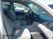 ✅ 2012 Toyota Highlander • VIN: 5TDBK3EH8CS130855 • Lot: 43015178. Wystawiony na IAAI z przebiegiem 182 954 mil. Bezpłatny archiwum sprzedaży aukcyjnych z USA i szczegółowy raport historii pojazdu na DreamBid. Zdjęcie 5.