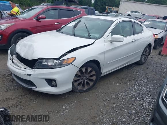 ✅ 2015 Honda Accord EX-L • VIN: 1HGCT1B88FA013418 • Лот: 42352214. Опубликован ранее на IAAI с пробегом 79 635 миль. Бесплатный доступ к архиву аукционных продаж из США и подробный отчёт об истории автомобиля на DreamBid. Изображение 2.