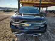 2020 Chevrolet Silverado 1500 High Country z VIN 1GCUYHET4LZ234878, wystawiony jako Copart lot #82046455 z przebiegiem 109 649 mil mil oraz Czysty tytuł • Clean title. Historia ofert i sprzedaży dostępna na DreamBid. Obrazek 5.