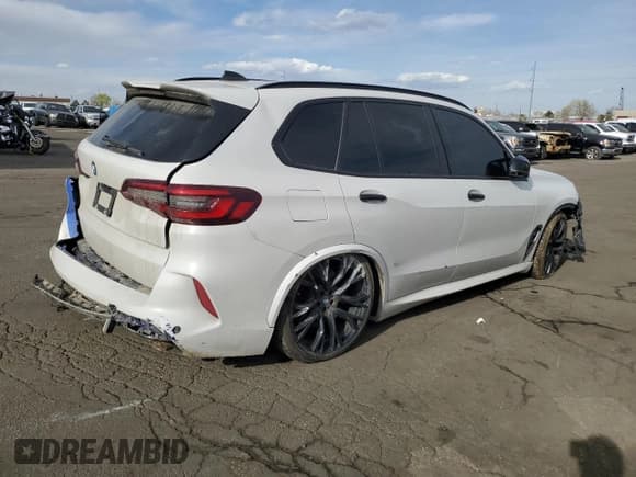 ✅ 2020 BMW X5 M Competition • VIN: 5YMJU0C07L9C82264 • Лот: 51657185. Опубликован ранее на Copart с пробегом 62 255 миль. Бесплатный доступ к архиву аукционных продаж из США и подробный отчёт об истории автомобиля на DreamBid. Изображение 3.