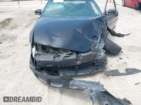 ✅ 2002 Pontiac Grand Prix GT • VIN: 1G2WP12K12F175548 • Лот: 42595836. Опубликован ранее на IAAI с пробегом 90 683 миль. Бесплатный доступ к архиву аукционных продаж из США и подробный отчёт об истории автомобиля на DreamBid. Изображение 6.