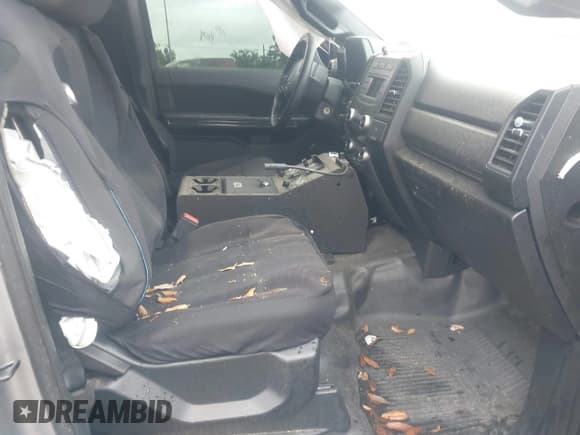 ✅ 2020 Ford Expedition XL • VIN: 1FMJU1FT8LEA72065 • Lot: 42202063. Listed on IAAI with Not provided. Free auction sales archive from the USA and detailed vehicle history report at DreamBid. Image 5.