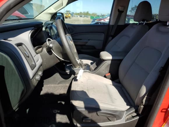 ✅ 2020 Chevrolet Colorado 4WD Work Truck • VIN: 1GCGTBEN4L1217202 • Lot: 83853465. Wystawiony na Copart z przebiegiem 167 156 mil. Bezpłatny archiwum sprzedaży aukcyjnych z USA i szczegółowy raport historii pojazdu na DreamBid. Zdjęcie 7.