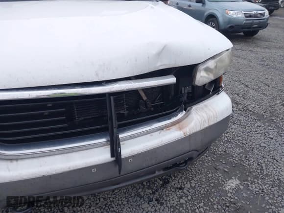 ✅ 2003 GMC Yukon SLT • VIN: 1GKEK13Z93J139529 • Lot: 43652311. Wystawiony na IAAI z przebiegiem 272 111 mil. Bezpłatny archiwum sprzedaży aukcyjnych z USA i szczegółowy raport historii pojazdu na DreamBid. Zdjęcie 18.