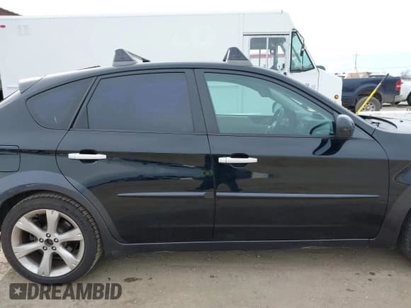 ✅ 2011 Subaru Impreza Outback Special Sports • VIN: JF1GH6D64BH802120 • Lot: 41740102. Wystawiony na IAAI z przebiegiem 233 335 mil. Bezpłatny archiwum sprzedaży aukcyjnych z USA i szczegółowy raport historii pojazdu na DreamBid. Zdjęcie 13.