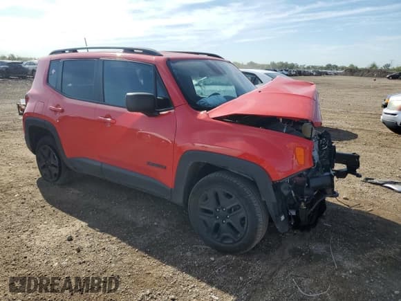 ✅ 2019 Jeep Renegade Sport • VIN: ZACNJBAB4KPK21982 • Лот: 71008935. Опубликован ранее на Copart с пробегом 50 109 миль. Бесплатный доступ к архиву аукционных продаж из США и подробный отчёт об истории автомобиля на DreamBid. Изображение 4.