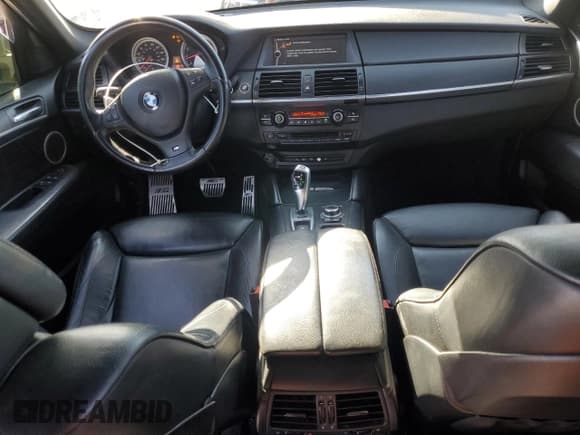 ✅ 2013 BMW X6 M • VIN: 5YMGZ0C56DLL29762 • Lot: 49873905. Listed on Copart with 112,840 mi. Free auction sales archive from the USA and detailed vehicle history report at DreamBid. Image 8.