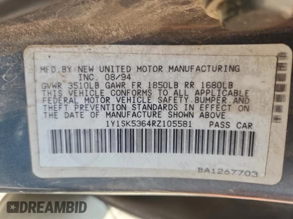 ✅ 1994 Geo Prizm • VIN: 1Y1SK5364RZ105581 • Lot: 61218435. Wystawiony na Copart z przebiegiem 236 852 mil. Bezpłatny archiwum sprzedaży aukcyjnych z USA i szczegółowy raport historii pojazdu na DreamBid. Zdjęcie 12.