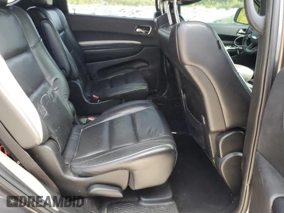 ✅ 2019 Dodge Durango GT Plus • VIN: 1C4RDJDG9KC605404 • Лот: 80724425. Опубликован ранее на Copart с пробегом 111 272 миль. Бесплатный доступ к архиву аукционных продаж из США и подробный отчёт об истории автомобиля на DreamBid. Изображение 11.