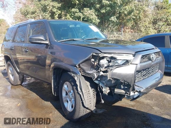 ✅ 2015 Toyota 4Runner SR5 • VIN: JTEZU5JR3F5101093 • Lot: 43747723. Wystawiony na IAAI z przebiegiem 184 467 mil. Bezpłatny archiwum sprzedaży aukcyjnych z USA i szczegółowy raport historii pojazdu na DreamBid. Zdjęcie 13.