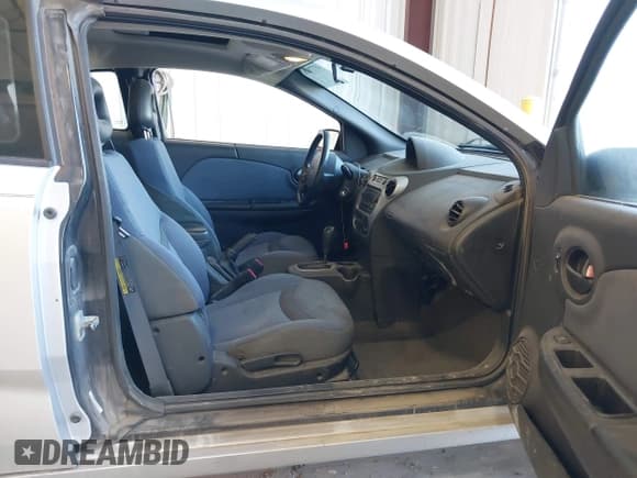 ✅ 2004 Saturn ION ION 2 • VIN: 1G8AN12F04Z105582 • Lot: 43779282. Listed on IAAI with 176,568 mi. Free auction sales archive from the USA and detailed vehicle history report at DreamBid. Image 5.