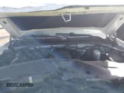 ✅ 2017 Chevrolet Silverado 1500 LT • VIN: 1GCVKREC9HZ267541 • Lot: 43334191. Wystawiony na IAAI z przebiegiem 192 018 mil. Bezpłatny archiwum sprzedaży aukcyjnych z USA i szczegółowy raport historii pojazdu na DreamBid. Zdjęcie 10.