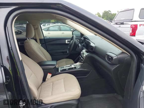 ✅ 2022 Ford Explorer • VIN: 1FMSK7BH0NGA04302 • Лот: 42444457. Опубликован ранее на IAAI с пробегом 55 346 миль. Бесплатный доступ к архиву аукционных продаж из США и подробный отчёт об истории автомобиля на DreamBid. Изображение 5.