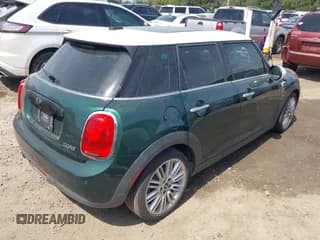 ✅ 2016 MINI Hardtop 4 Door • VIN: WMWXU1C58G2D09133 • Lot: 43155355. Wystawiony na IAAI z przebiegiem 39 005 mil. Bezpłatny archiwum sprzedaży aukcyjnych z USA i szczegółowy raport historii pojazdu na DreamBid. Zdjęcie 4.