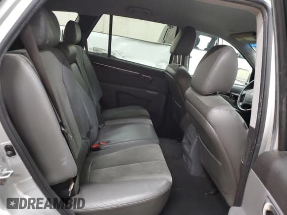 ✅ 2011 Hyundai Santa Fe SE • VIN: 5XYZHDAG1BG049496 • Lot: 77845194. Listed on Copart with 193,323 mi. Free auction sales archive from the USA and detailed vehicle history report at DreamBid. Image 11.
