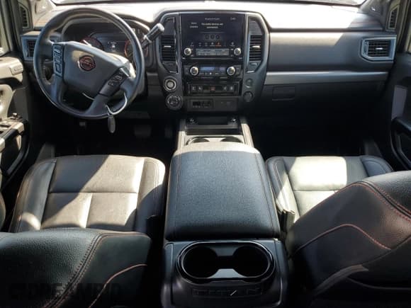 ✅ 2024 Nissan Titan Pro-4X • VIN: 1N6AA1ED0RN100549 • Lot: 80818085. Wystawiony na Copart z przebiegiem 34 792 mil. Bezpłatny archiwum sprzedaży aukcyjnych z USA i szczegółowy raport historii pojazdu na DreamBid. Zdjęcie 8.