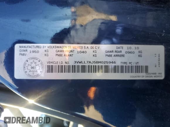 ✅ 2011 Volkswagen Jetta TDI • VIN: 3VWLL7AJ5BM025946 • Lot: 89712165. Listed on Copart with 198,305 mi. Free auction sales archive from the USA and detailed vehicle history report at DreamBid. Image 12.