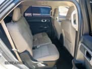 ✅ 2022 Ford Explorer • VIN: 1FMSK7BHXNGB30795 • Lot: 61220265. Wystawiony na Copart z przebiegiem 28 883 mil. Bezpłatny archiwum sprzedaży aukcyjnych z USA i szczegółowy raport historii pojazdu na DreamBid. Zdjęcie 11.