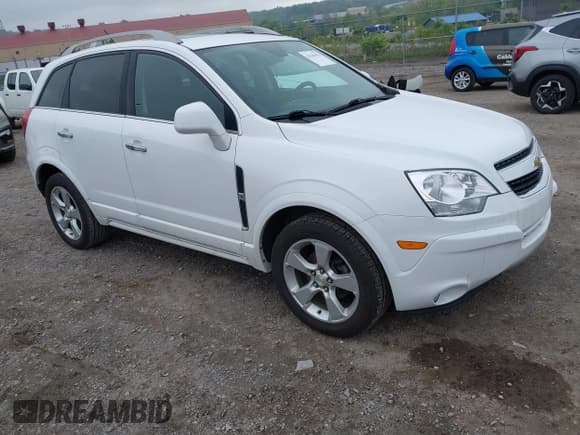 ✅ 2014 Chevrolet Captiva Sport LTZ • VIN: 3GNAL4EK0ES631979 • Lot: 42186953. Wystawiony na IAAI z przebiegiem 126 766 mil. Bezpłatny archiwum sprzedaży aukcyjnych z USA i szczegółowy raport historii pojazdu na DreamBid. Zdjęcie 1.