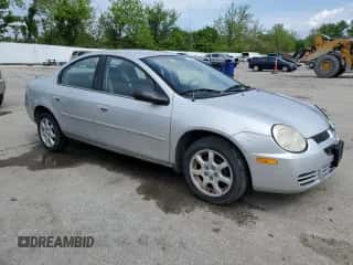 2005 Dodge Neon SXT z VIN 1B3ES56C15D149212, wystawiony jako Copart lot #56222775 z przebiegiem 112 383 mil mil oraz Szkoda całkowita • Salvage title. Historia ofert i sprzedaży dostępna na DreamBid. Obrazek 4.