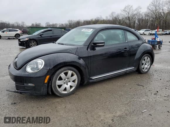 ✅ 2015 Volkswagen Beetle Fleet Edition • VIN: 3VWF17AT6FM656506 • Lot: 52635545. Listed on Copart with 146,347 mi. Free auction sales archive from the USA and detailed vehicle history report at DreamBid. Image 1.