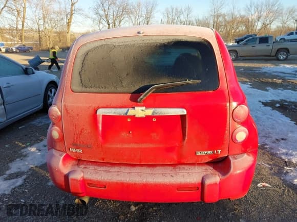 ✅ 2009 Chevrolet HHR 2LT • VIN: 3GNCA53VX9S640289 • Lot: 41411207. Listed on IAAI with 175,947 mi. Free auction sales archive from the USA and detailed vehicle history report at DreamBid. Image 16.