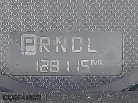 2005 Chevrolet Malibu Maxx LS z VIN 1G1ZT62835F296858, wystawiony jako IAAI lot #41628201 z przebiegiem 128 115 mil mil oraz . Historia ofert i sprzedaży dostępna na DreamBid. Obrazek 15.