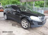 ✅ 2013 Volvo XC60 3.2L • VIN: YV4940DZXD2373056 • Lot: 42307627. Listed on IAAI with 148,338 mi. Free auction sales archive from the USA and detailed vehicle history report at DreamBid. Image 1.