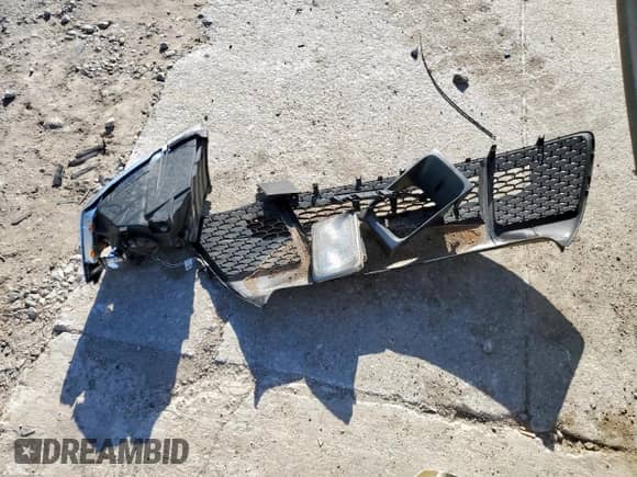 2024 Ram 1500 SLT z VIN 1C6RR6GG8RS123105, wystawiony jako Copart lot #56604785 z przebiegiem 22 439 mil mil oraz Szkoda całkowita • Salvage title. Historia ofert i sprzedaży dostępna na DreamBid. Obrazek 12.