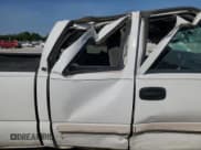 ✅ 2004 Chevrolet Silverado 2500HD LS • VIN: 1GCHK29U24E111947 • Lot: 80466445. Wystawiony na Copart z przebiegiem Nie podano. Bezpłatny archiwum sprzedaży aukcyjnych z USA i szczegółowy raport historii pojazdu na DreamBid. Zdjęcie 10.