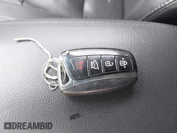 ✅ 2014 Hyundai Santa Fe GLS • VIN: KM8SR4HF9EU088735 • Лот: 43615976. Опубликован ранее на IAAI с пробегом 103 577 миль. Бесплатный доступ к архиву аукционных продаж из США и подробный отчёт об истории автомобиля на DreamBid. Изображение 11.