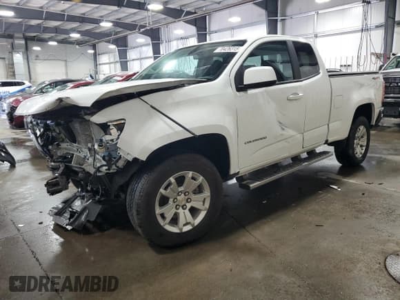✅ 2022 Chevrolet Colorado 4WD LT • VIN: 1GCHTCEN8N1320135 • Лот: 70426315. Опубликован ранее на Copart с пробегом 22 313 миль. Бесплатный доступ к архиву аукционных продаж из США и подробный отчёт об истории автомобиля на DreamBid. Изображение 1.