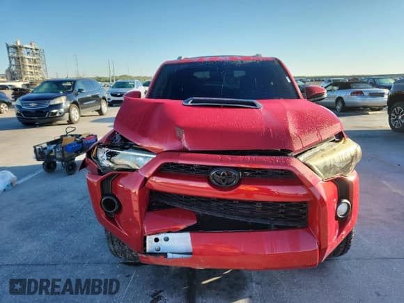 ✅ 2016 Toyota 4Runner Limited • VIN: JTEBU5JRXG5353376 • Lot: 90125835. Wystawiony na Copart z przebiegiem 130 479 mil. Bezpłatny archiwum sprzedaży aukcyjnych z USA i szczegółowy raport historii pojazdu na DreamBid. Zdjęcie 5.