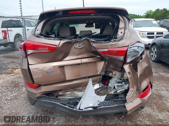 2016 Hyundai Tucson Limited z VIN KM8J33A28GU144908, wystawiony jako IAAI lot #42060348 z przebiegiem 46 542 mil mil oraz . Historia ofert i sprzedaży dostępna na DreamBid. Obrazek 6.