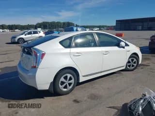 ✅ 2012 Toyota Prius Three • VIN: JTDKN3DU5C1584791 • Lot: 43422177. Wystawiony na IAAI z przebiegiem 285 451 mil. Bezpłatny archiwum sprzedaży aukcyjnych z USA i szczegółowy raport historii pojazdu na DreamBid. Zdjęcie 4.