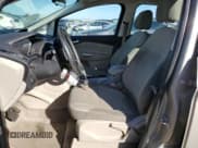 ✅ 2015 Ford C-Max SE • VIN: 1FADP5AU3FL100635 • Lot: 85003625. Wystawiony na Copart z przebiegiem 158 394 mil. Bezpłatny archiwum sprzedaży aukcyjnych z USA i szczegółowy raport historii pojazdu na DreamBid. Zdjęcie 7.