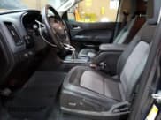 ✅ 2019 Chevrolet Colorado 4WD Z71 • VIN: 1GCGTDENXK1347608 • Лот: 49118945. Опубликован ранее на Copart с пробегом 55 978 миль. Бесплатный доступ к архиву аукционных продаж из США и подробный отчёт об истории автомобиля на DreamBid. Изображение 7.