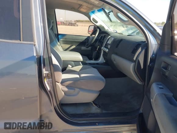 ✅ 2008 Toyota Tundra • VIN: 5TFRU54148X011064 • Lot: 43421865. Wystawiony na IAAI z przebiegiem 306 435 mil. Bezpłatny archiwum sprzedaży aukcyjnych z USA i szczegółowy raport historii pojazdu na DreamBid. Zdjęcie 5.