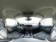 ✅ 2019 Chevrolet Colorado 4WD Z71 • VIN: 1GCPTDE18K1173874 • Lot: 43631228. Wystawiony na IAAI z przebiegiem 130 995 mil. Bezpłatny archiwum sprzedaży aukcyjnych z USA i szczegółowy raport historii pojazdu na DreamBid. Zdjęcie 19.