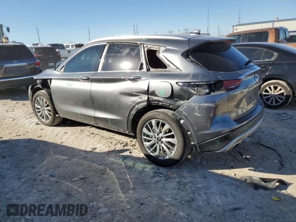 ✅ 2024 Infiniti QX50 Luxe • VIN: 3PCAJ5BA5RF106415 • Лот: 43395655. Опубликован ранее на Copart с пробегом 7 631 миль. Бесплатный доступ к архиву аукционных продаж из США и подробный отчёт об истории автомобиля на DreamBid. Изображение 2.