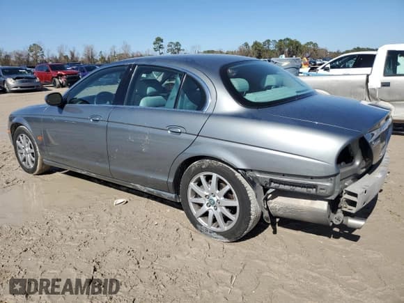 ✅ 2003 Jaguar S-Type • VIN: SAJEB01T83FM51480 • Lot: 43444065. Listed on Copart with 83,840 mi. Free auction sales archive from the USA and detailed vehicle history report at DreamBid. Image 2.