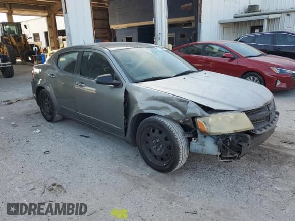 ✅ 2012 Dodge Avenger SE • VIN: 1C3CDZAB8CN237367 • Лот: 77855524. Опубликован ранее на Copart с пробегом 268 570 миль. Бесплатный доступ к архиву аукционных продаж из США и подробный отчёт об истории автомобиля на DreamBid. Изображение 4.