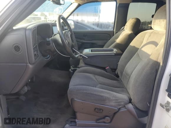 ✅ 2006 Chevrolet Silverado 1500 LT1 • VIN: 1GCEC19T96Z147891 • Лот: 71890494. Опубликован ранее на Copart с пробегом 198 278 миль. Бесплатный доступ к архиву аукционных продаж из США и подробный отчёт об истории автомобиля на DreamBid. Изображение 7.