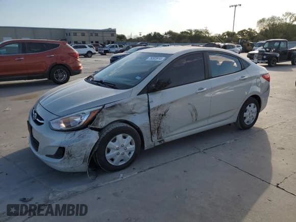 ✅ 2016 Hyundai Accent SE • VIN: KMHCT4AE9GU132386 • Лот: 76303914. Опубликован ранее на Copart с пробегом 105 535 миль. Бесплатный доступ к архиву аукционных продаж из США и подробный отчёт об истории автомобиля на DreamBid. Изображение 1.