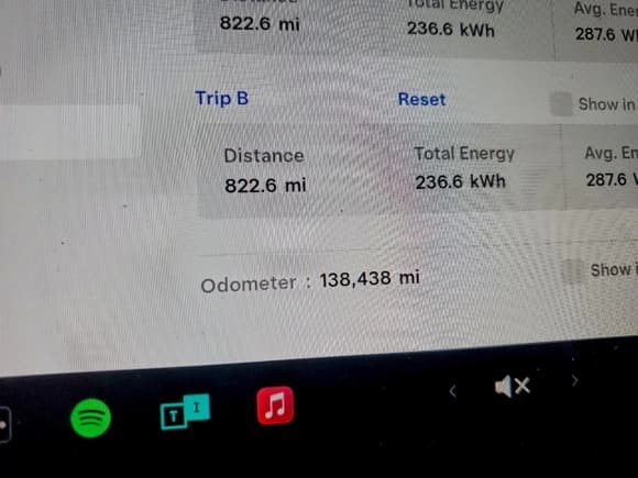 ✅ 2022 Tesla Model 3 • VIN: 5YJ3E1EA6NF190482 • Лот: 93609335. Опубликован ранее на Copart с пробегом 138 438 миль. Бесплатный доступ к архиву аукционных продаж из США и подробный отчёт об истории автомобиля на DreamBid. Изображение 9.